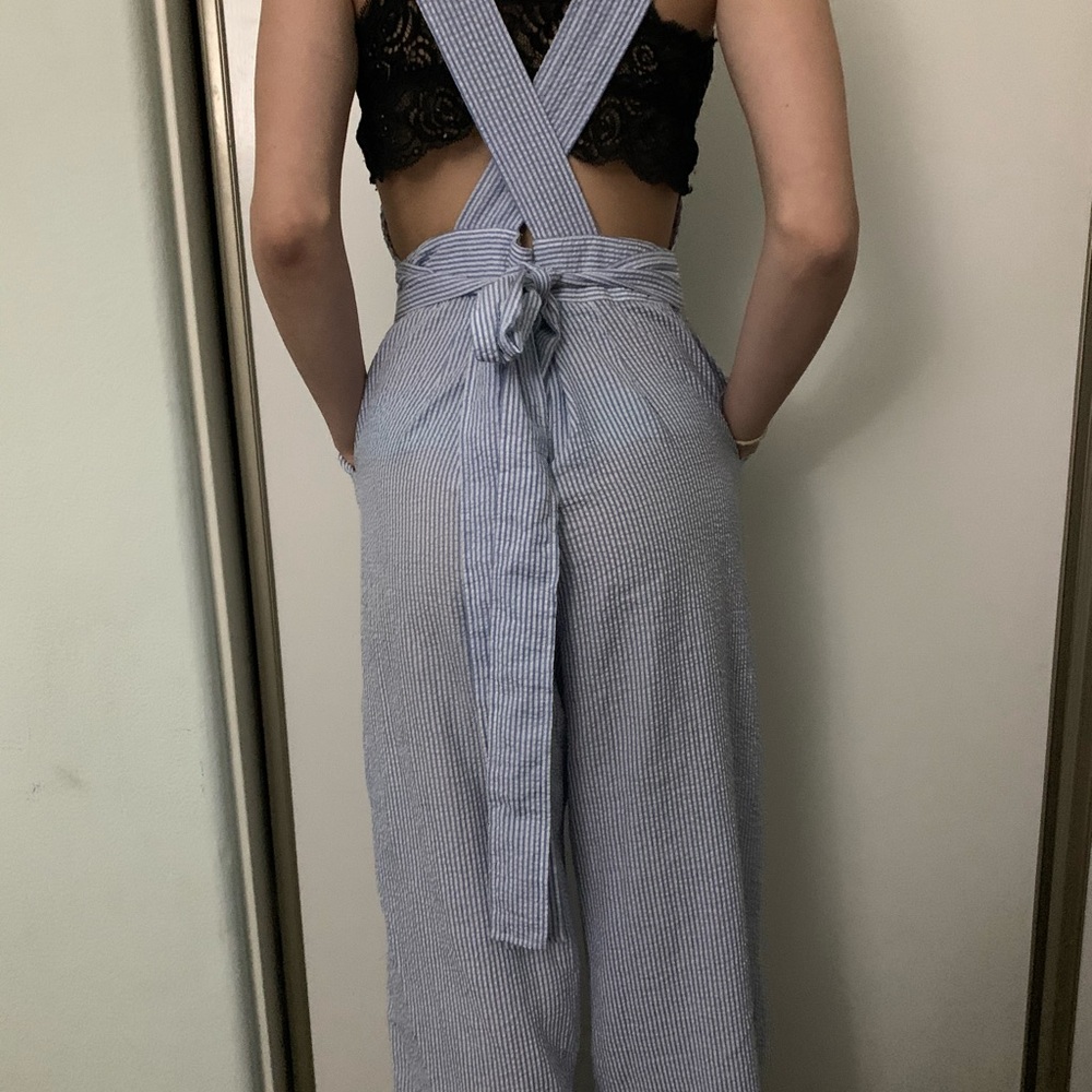 Jumper - Picture 3 of 3